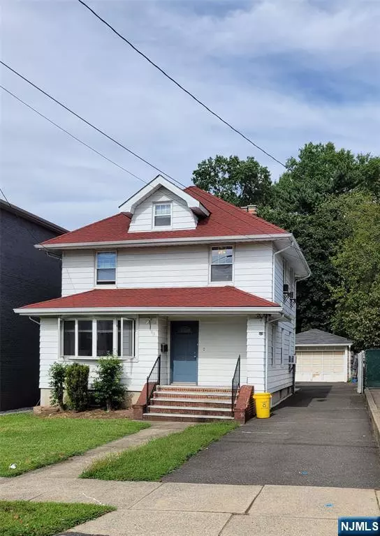 63 Brinkerhoff TER, Palisades Park, NJ 07650