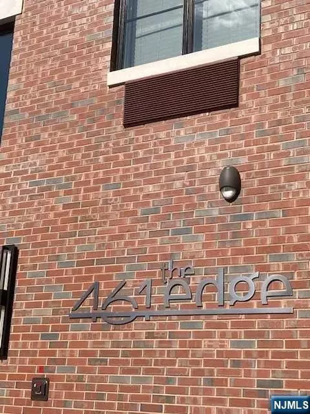 461 Palisade BLVD #303, Fort Lee, NJ 07024