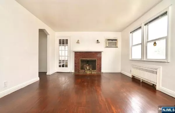 Belleville, NJ 07109,65 Baldwin PL