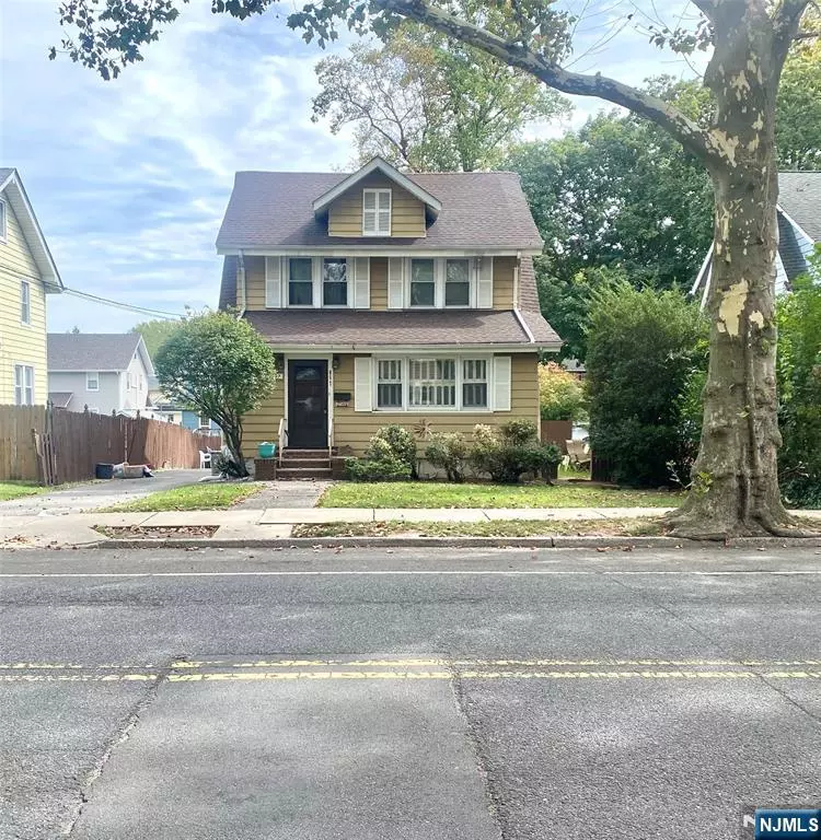 Teaneck, NJ 07666,857 Garrison AVE