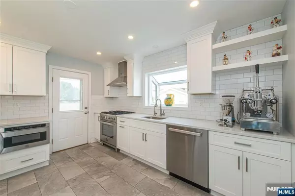 North Arlington, NJ 07031,28 Bergen AVE