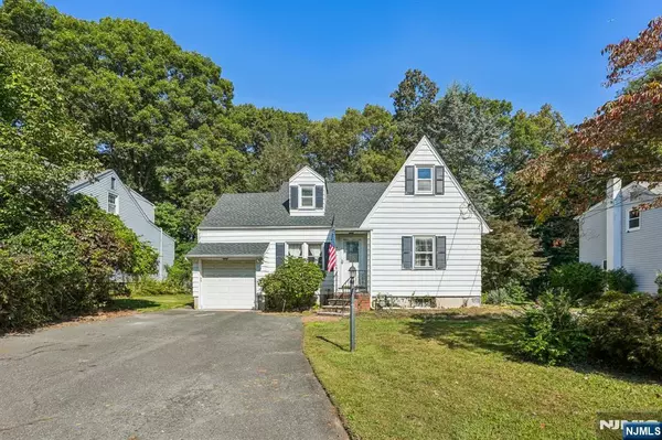 14 Valhalla WAY, Wayne, NJ 07470