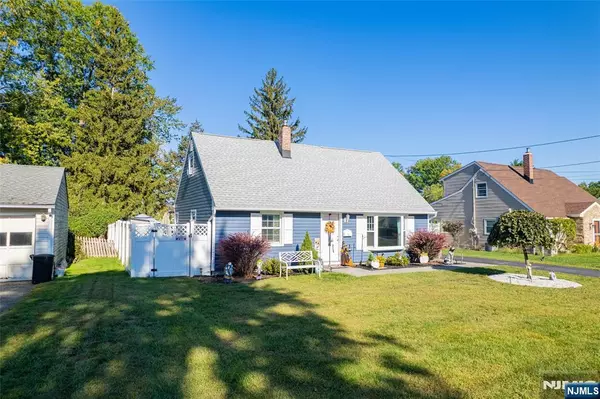 Little Falls, NJ 07424,163 Donato DR