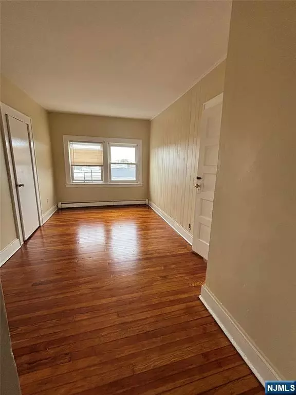 Lyndhurst, NJ 07071,705-707 Ridge