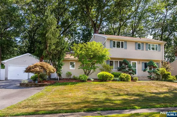 Wayne, NJ 07470,20 Pitman PL