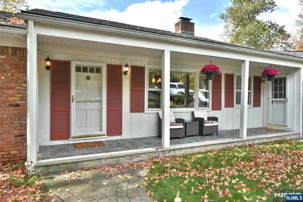 Wayne, NJ 07470,951 Berdan AVE