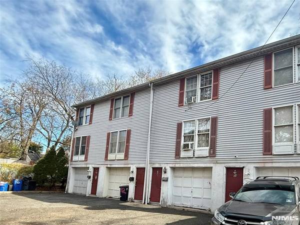 54 Bruen AVE #C0001, Irvington, NJ 07111