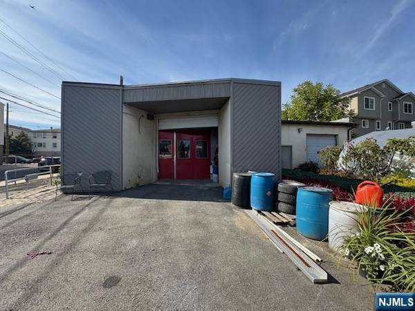 14-24 Holmes ST, Belleville, NJ 07109