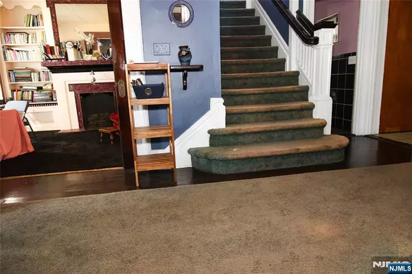 Paterson, NJ 07504,241-243 Derrom AVE