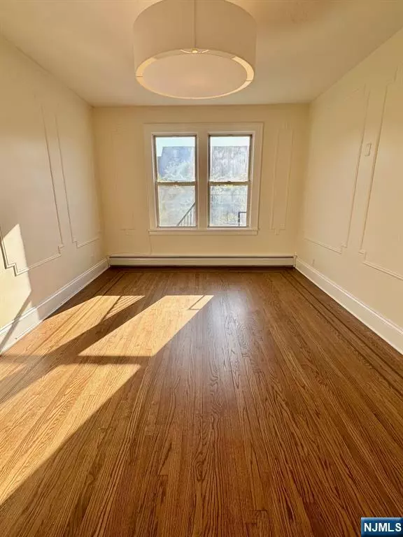 Westwood, NJ 07675,100 Mill ST #6