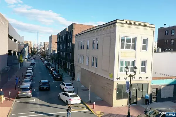 5552 Bergenline AVE #1, West New York, NJ 07093
