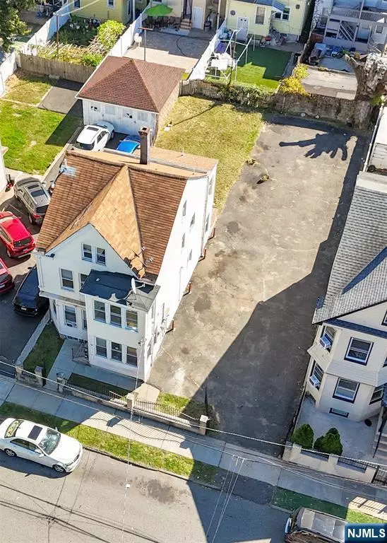 Paterson, NJ 07522,144-146 N 8th ST