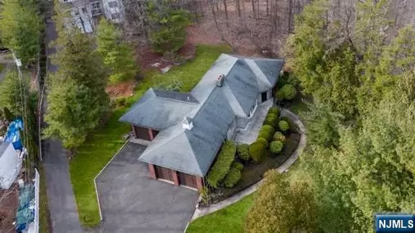 Alpine, NJ 07620,35 Old Dock RD