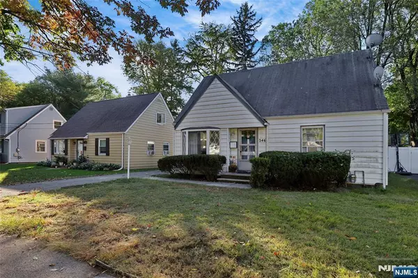 246 Van Buskirk RD, Teaneck, NJ 07666