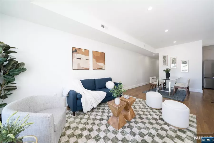 67 Virginia AVE #2, Jersey City, NJ 07304