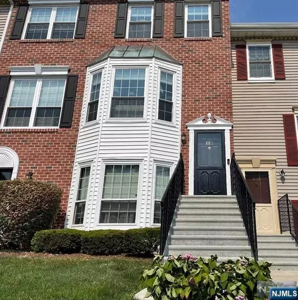 1115 Sage CT #1115, Mahwah, NJ 07430