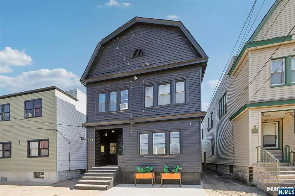 Jersey City, NJ 07305,344 Danforth AVE