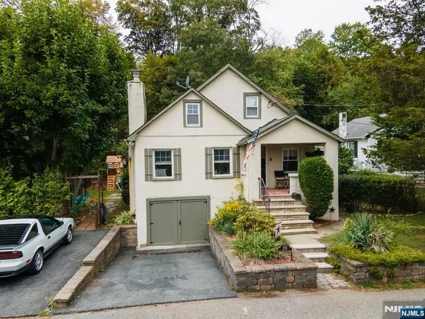 Bloomingdale, NJ 07403,20 Sunrise AVE