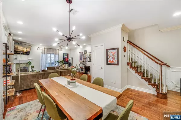 Wallington, NJ 07057,25 Michael LN #14