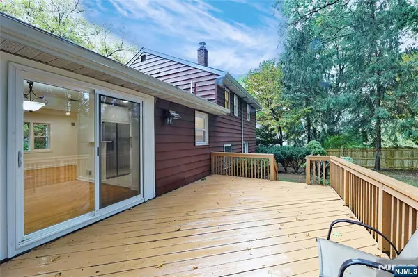 Paramus, NJ 07652,24 Gilbert