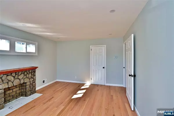 Irvington, NJ 07111,39 Grant PL