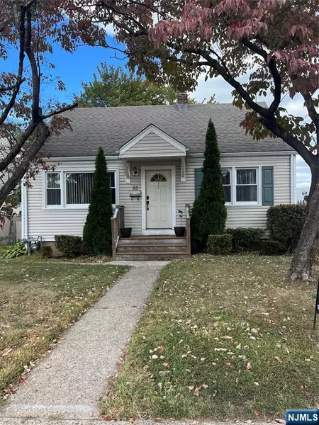 55 N Garwood CT, Garfield, NJ 07026