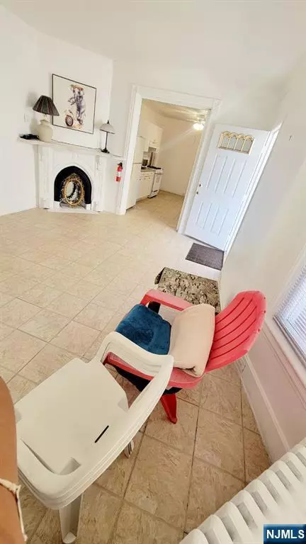 Fairview, NJ 07022,427 Sherman PL