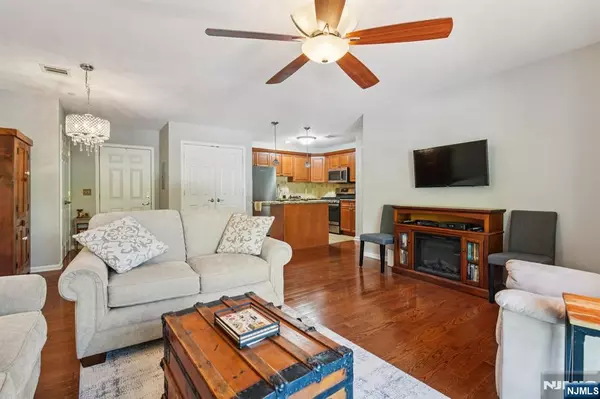 Emerson, NJ 07630,58 Kinderkamack #23