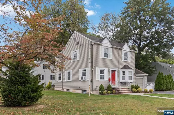 Nutley, NJ 07110,564 Bloomfield AVE