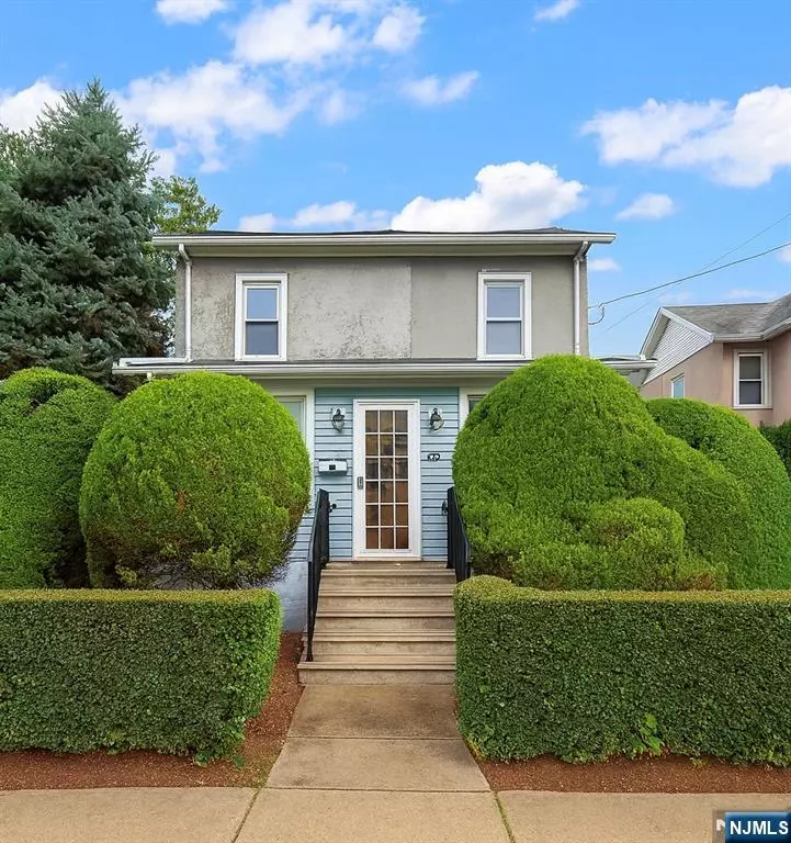 Waldwick, NJ 07463,30 Walter Hammond PL #2nd flr