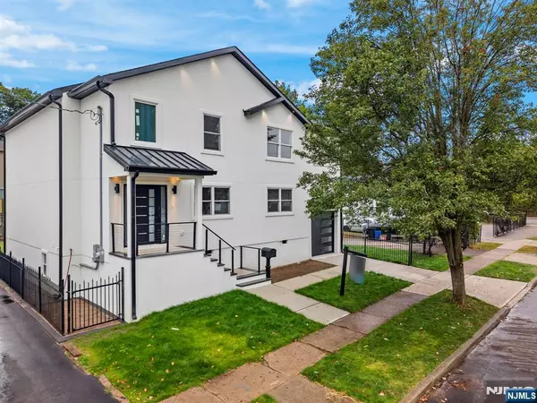 Clifton, NJ 07011,187 Hadley AVE