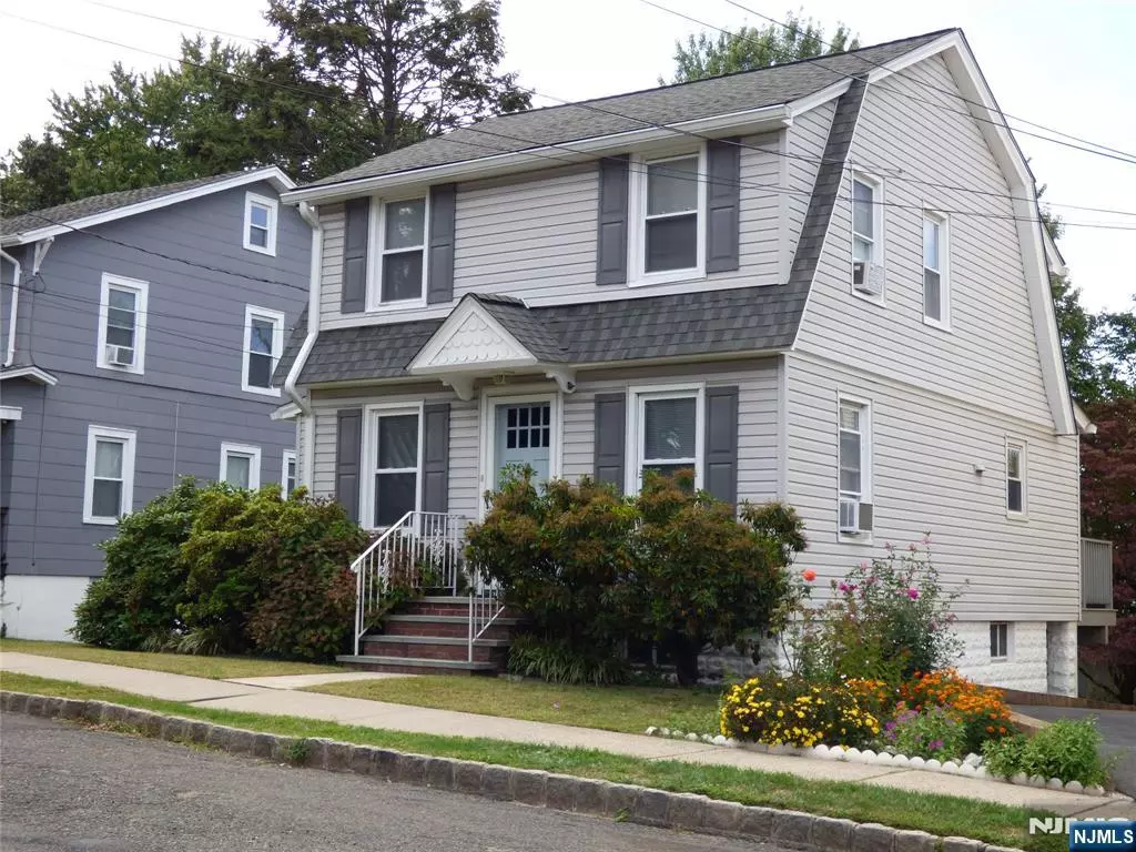 Belleville, NJ 07109,61 Prospect PL