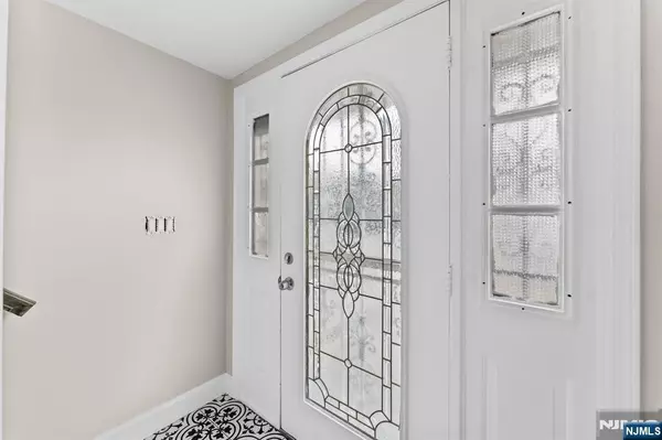 Newark, NJ 07112,169 Watson AVE