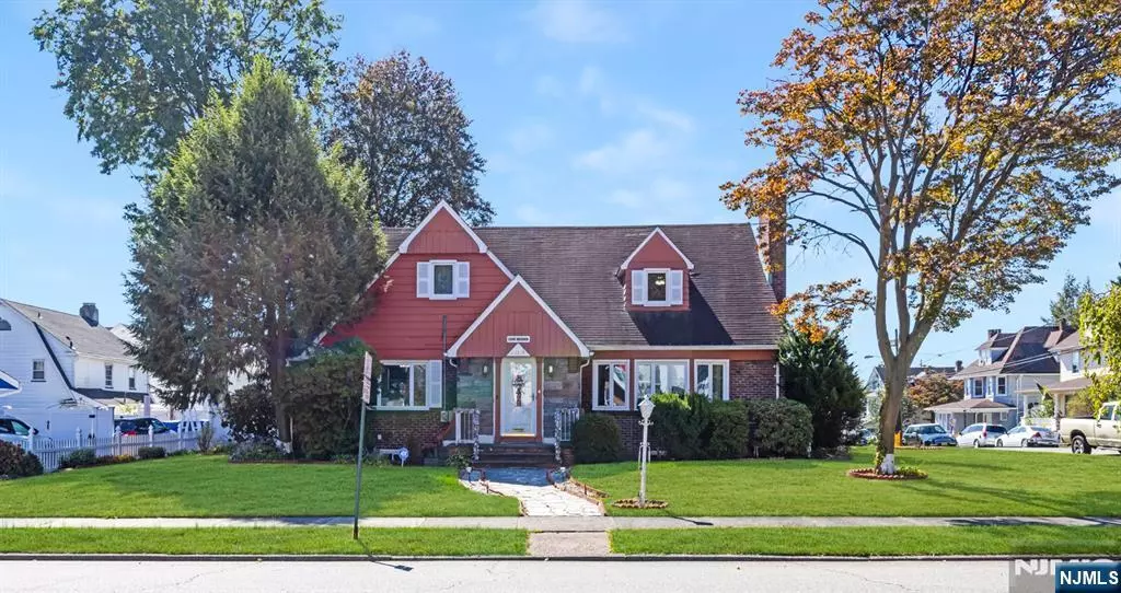 396-400 17th AVE, Paterson, NJ 07514