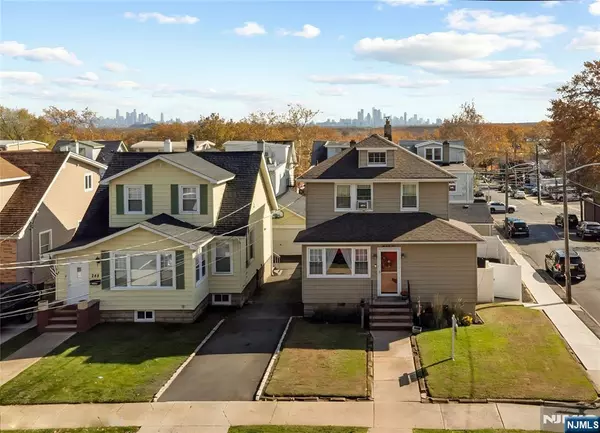 Kearny, NJ 07032,244 Forest ST