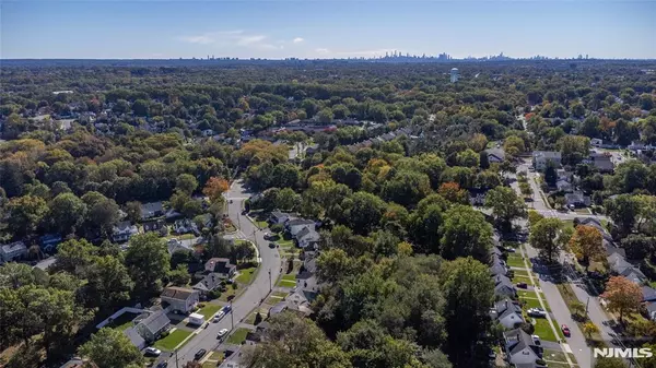 Fair Lawn, NJ 07410,16-15 Well DR