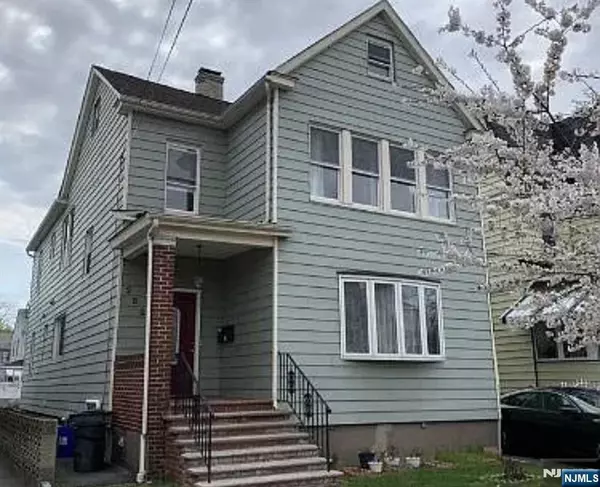 262 Ampere Pkwy, Bloomfield, NJ 07003