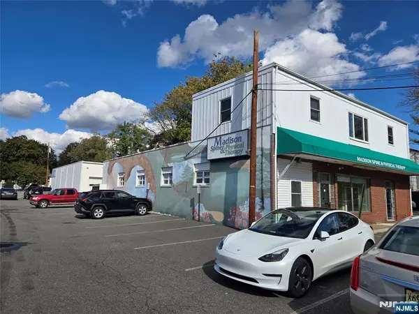 New Milford, NJ 07646,219 Richmond AVE