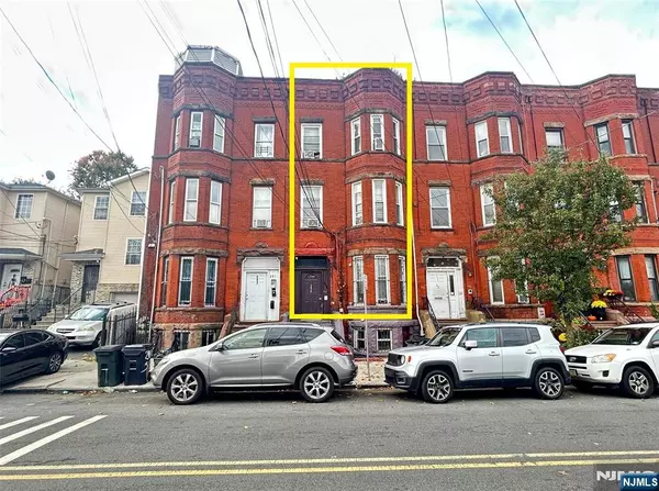 Newark, NJ 07103,239 8th ST