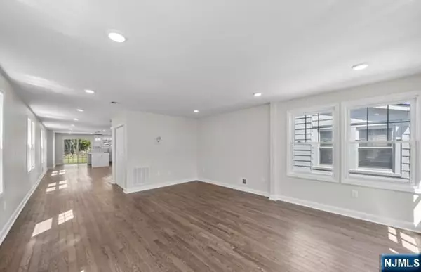 Bloomfield, NJ 07003,165 Jerome PL