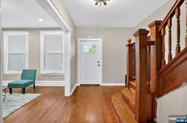 Irvington, NJ 07111,139 Myrtle AVE