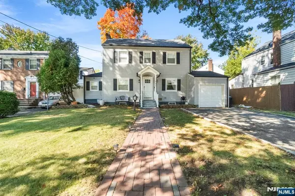 663 Center ST, Orange, NJ 07050