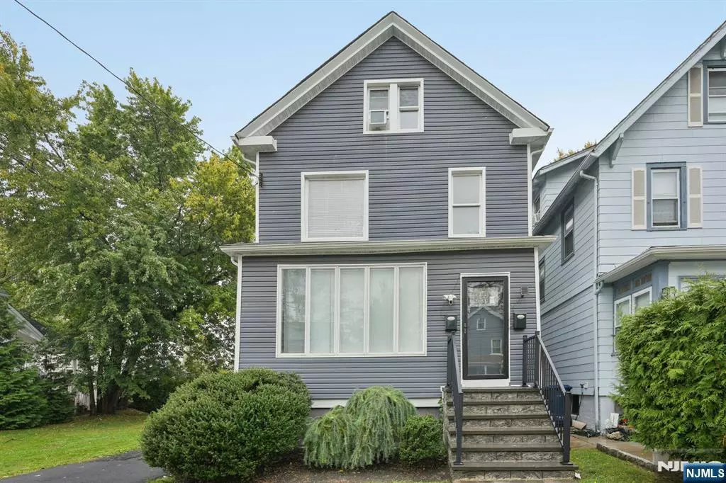 Hackensack, NJ 07601,185 James ST #2