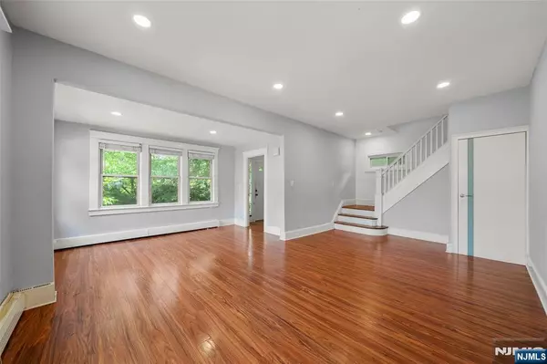 Leonia, NJ 07605,450 Fort Lee RD