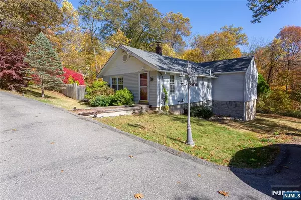 West Milford, NJ 07480,318 Germantown RD