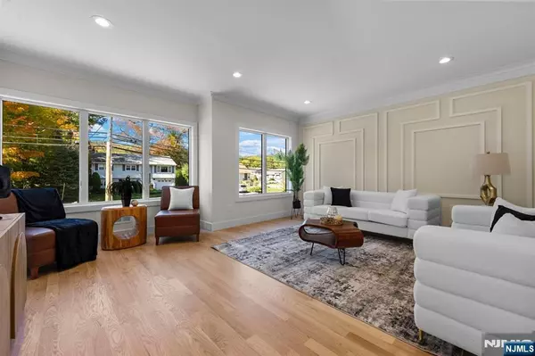 Cedar Grove, NJ 07009,151 Little Falls RD