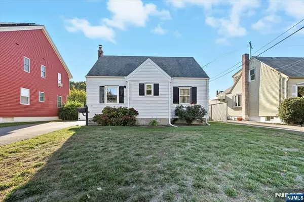 Fair Lawn, NJ 07410,10-22 2nd ST