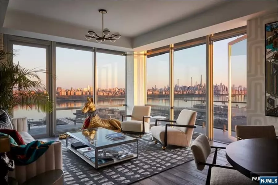 320 Adolphus AVE #815, Cliffside Park, NJ 07010