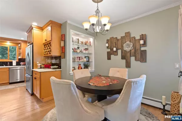 Bloomingdale, NJ 07403,148 Vreeland AVE