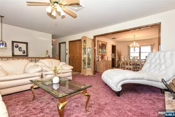 Lodi, NJ 07644,6 Branca CT